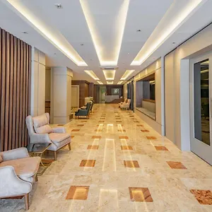 New Safir أنطاليا